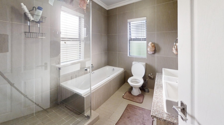 To Let 3 Bedroom Property for Rent in Sonkring Western Cape